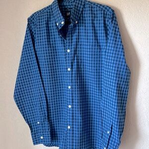 Gap Men's Slim Fit Button Down Shirt | Blue | Size M | Casual/Smart Casual